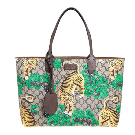 gucci purse tiger|Gucci tiger shopper.